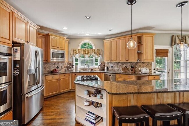 Building Photo - 1124 Promontory Dr