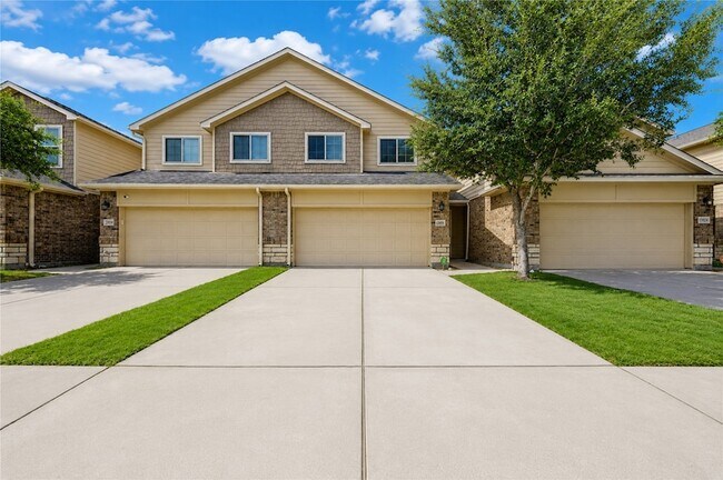 Building Photo - 17021 Wilthorne Gardens Ct