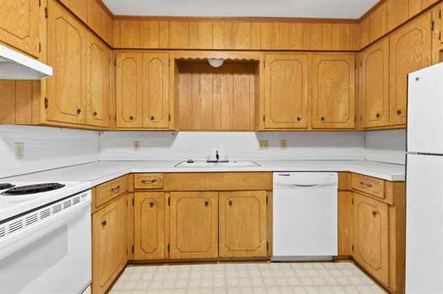 Building Photo - 706 S Manson St