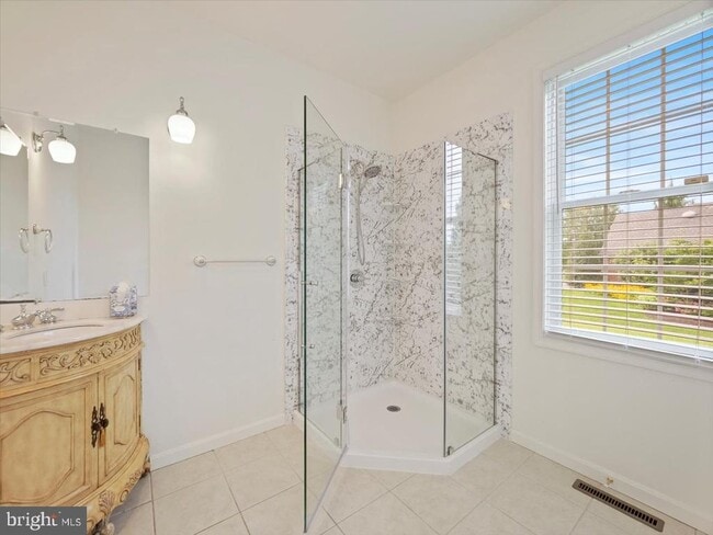 Building Photo - 3271 St Andrews Dr