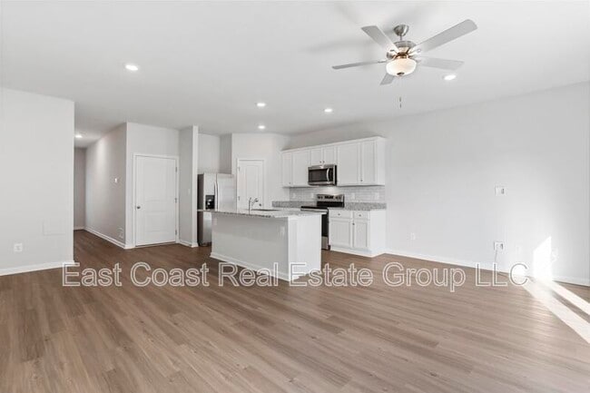 Building Photo - 116 Paddington St