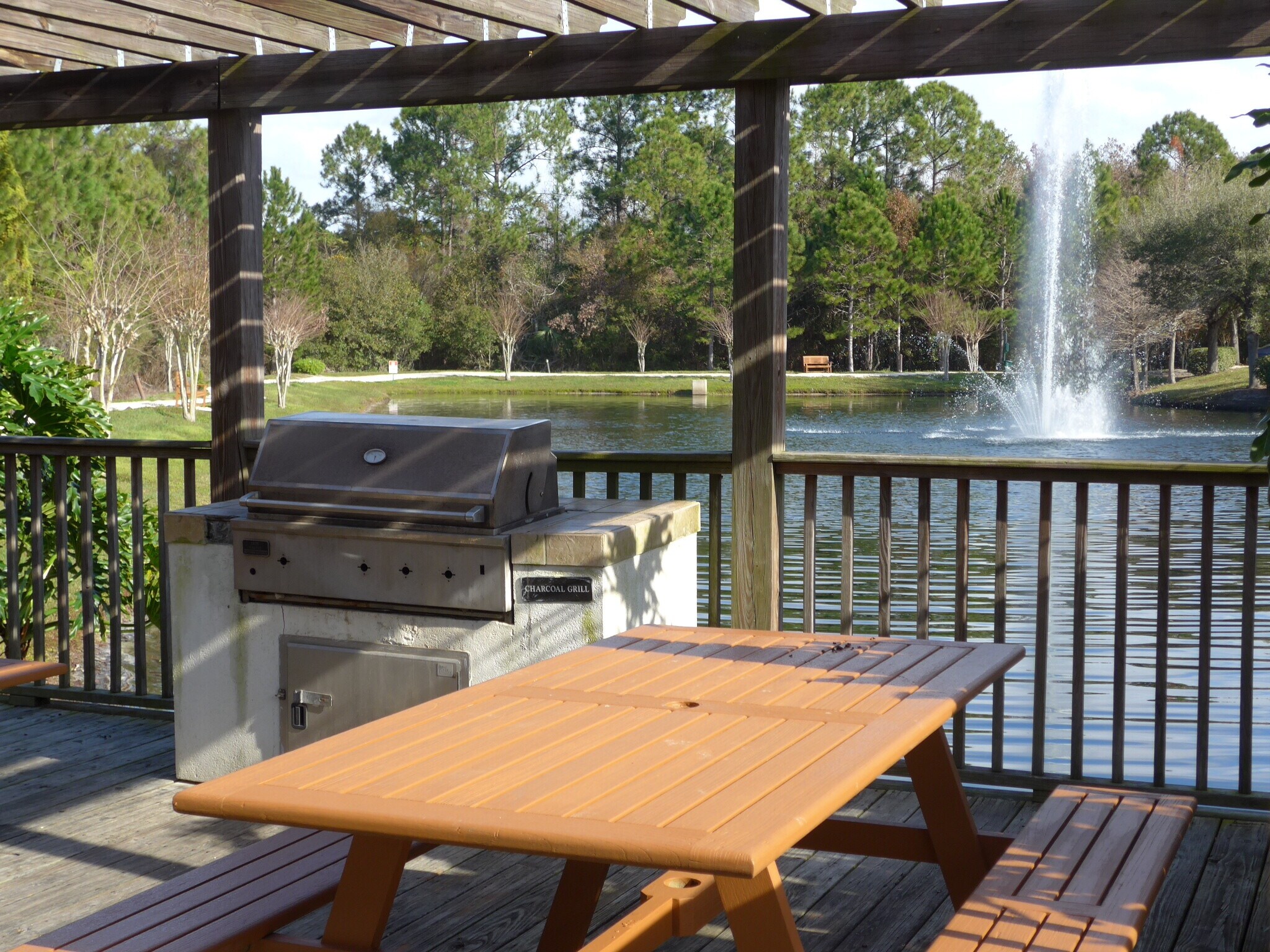 Building Photo - 5451 Vineland Rd