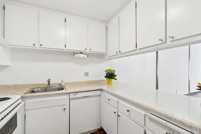 Building Photo - 2678 Michelle Ct