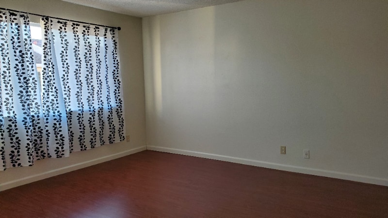 Building Photo - 539 Giuffrida Ave