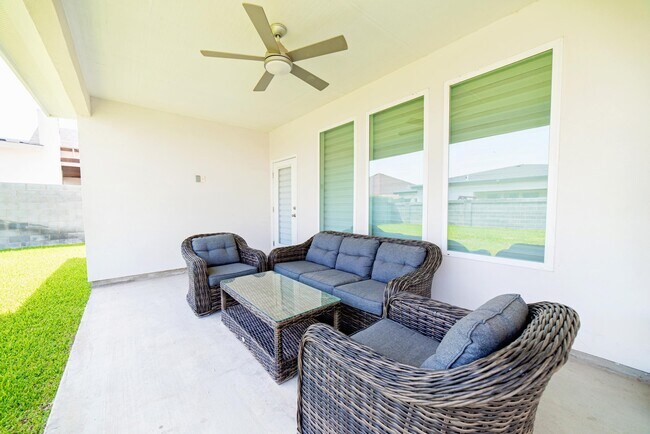 Building Photo - 2404 Norman Mailer Dr