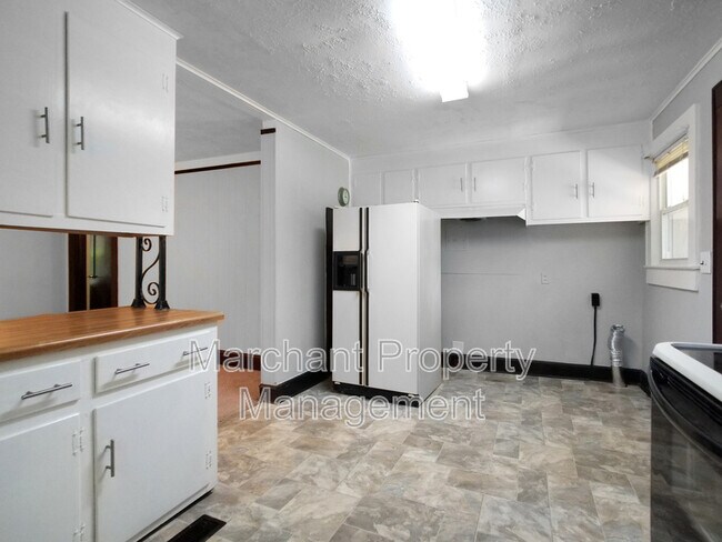 Building Photo - 311 Mc Dowell St