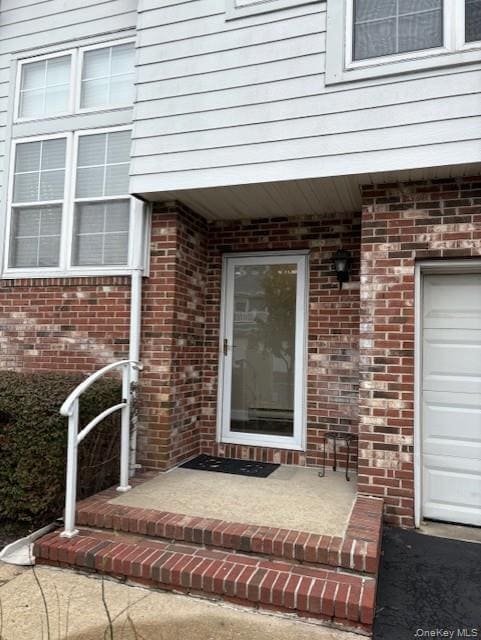 Building Photo - 23 Broadlawn Dr