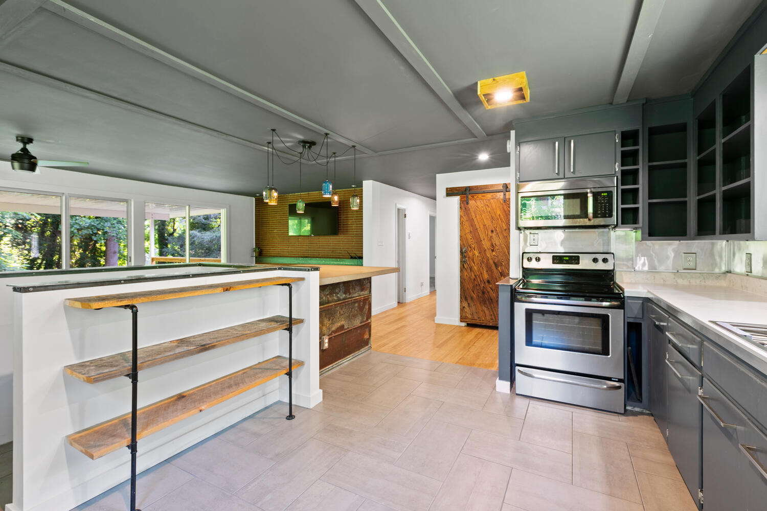 Building Photo - 68 Wilshire Dr