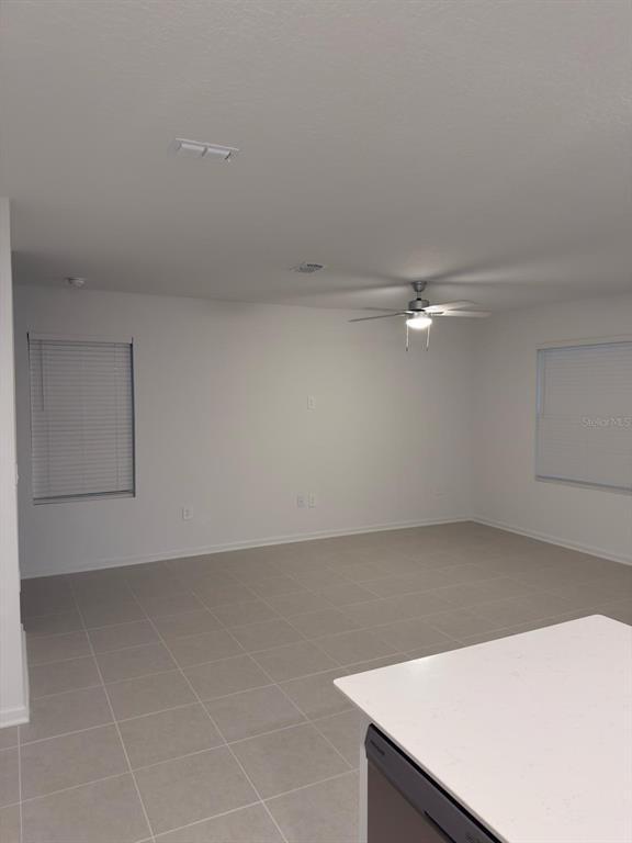 Building Photo - 3466 Howell Dr