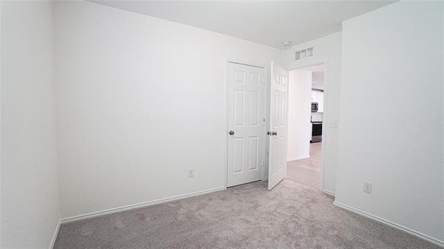 Building Photo - 2043 Pleasant Knoll Cir