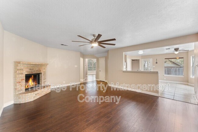 Building Photo - 13115 Almond Bend Dr