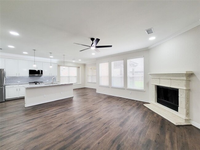 Building Photo - 21422 Beverly Chase Dr