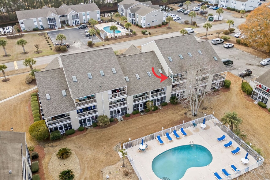 Building Photo - 1920 Bent Grass Dr