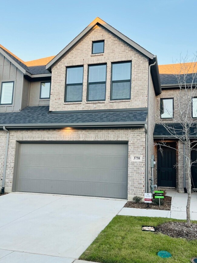 Building Photo - 3758 Pierce Ln