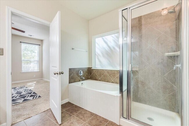 Building Photo - 711 Heritage Springs Trail