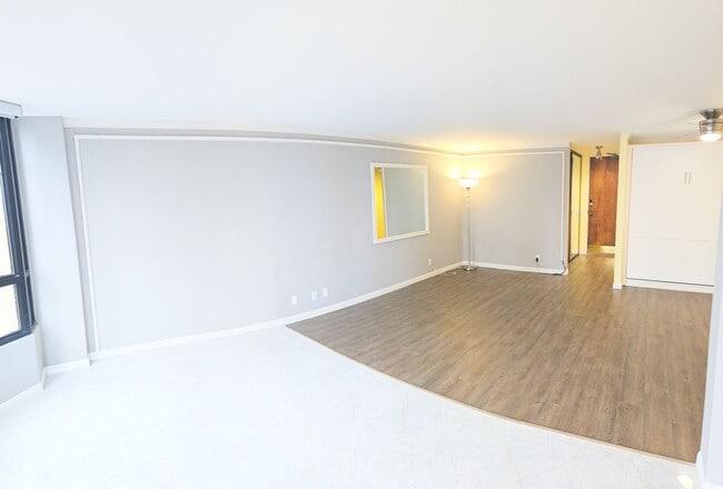 Building Photo - Nuuanu Brookside Studio Street Parking