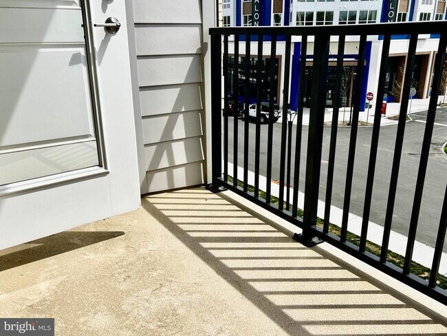 Building Photo - 1 Culvert Dr