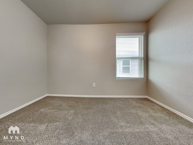 Building Photo - 9437 Apple Ridge Ln