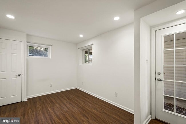 Building Photo - 6313 Tone Dr