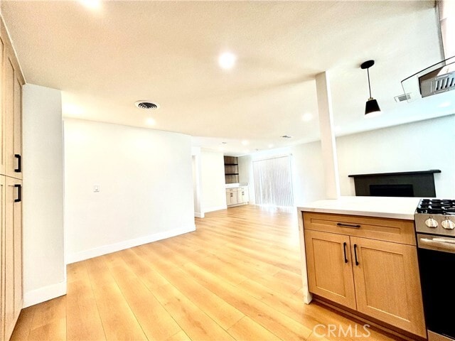 Building Photo - 6210 Halstead Ave