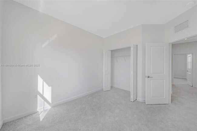 Building Photo - 28871 SW 162nd Ct