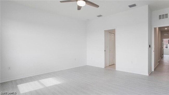 Building Photo - 2792 Blossom Wy