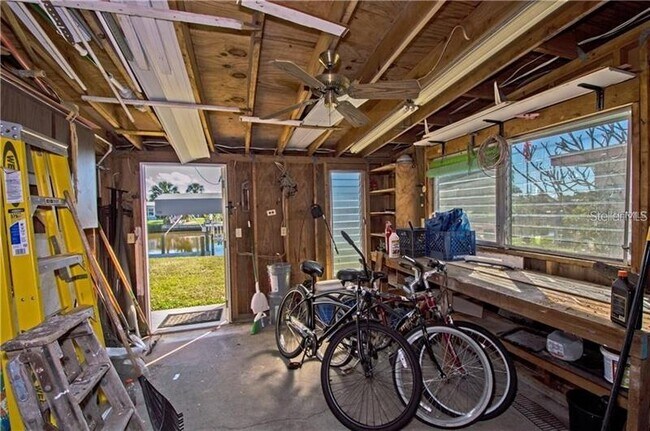 Building Photo - 540 Lindley Terrace