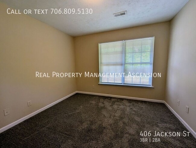 Building Photo - 406 Jackson St