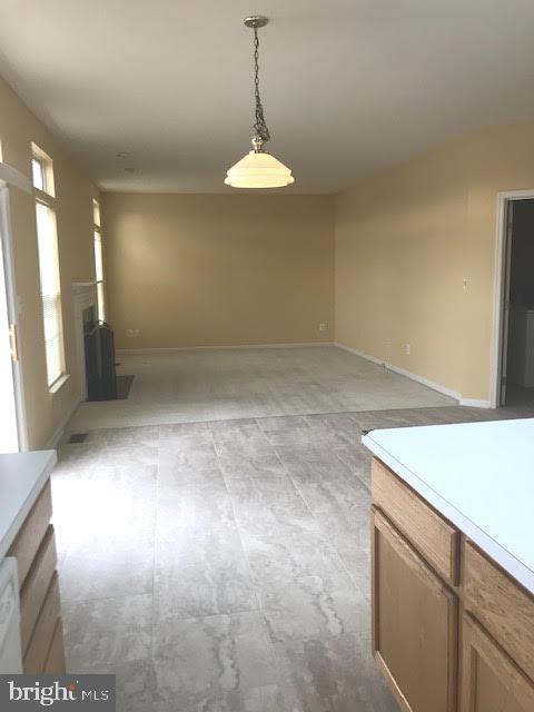 Building Photo - 2025 Germander Way