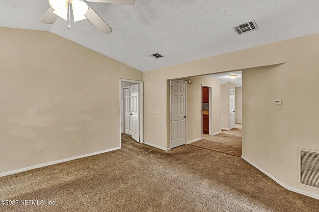 Building Photo - 11349 Blossom Ridge Dr