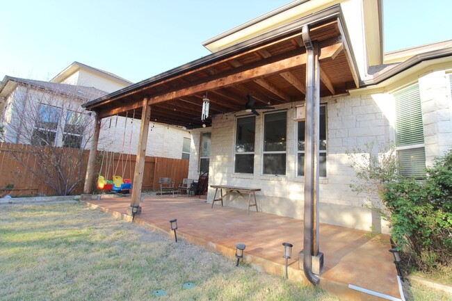 Building Photo - 14712 Iveans Way