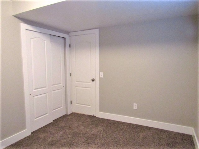 Building Photo - 5482 Windsor Way