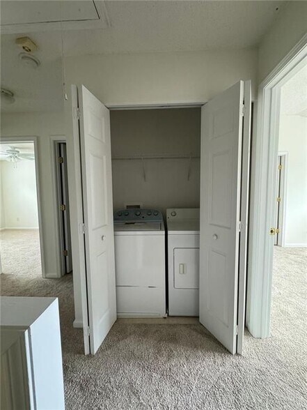 Building Photo - 13102 Region Trace