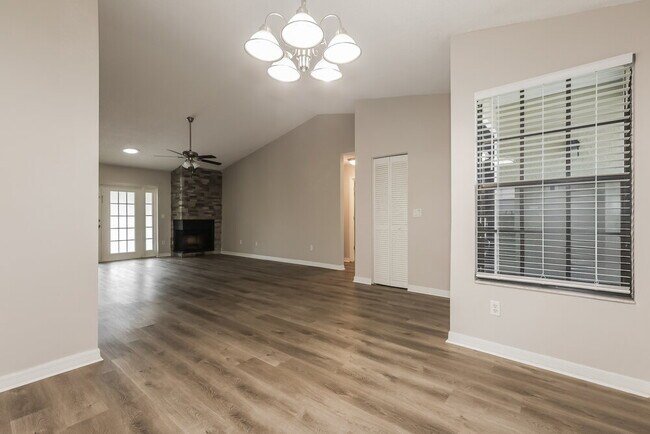 Building Photo - 1512 Blueteal Dr