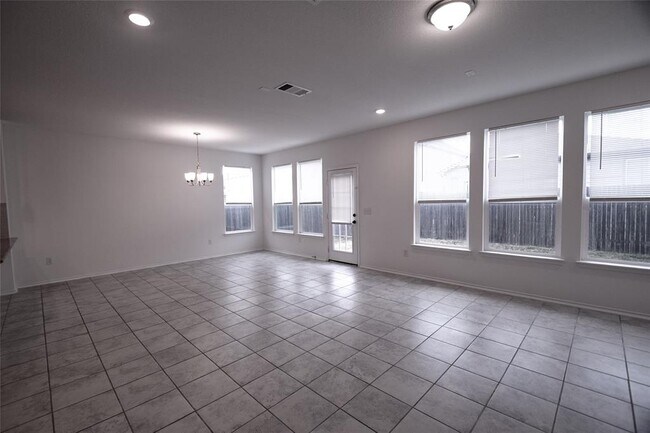 Building Photo - 6408 Carriage Pines Dr