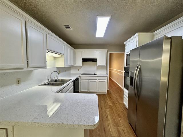 Building Photo - 7724 Sagebrush Ct N