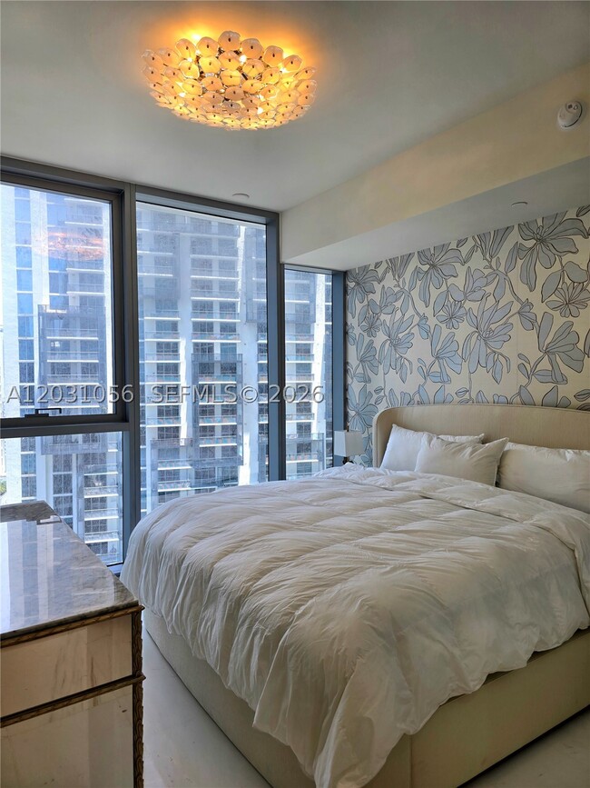 Building Photo - 300 Biscayne Blvd