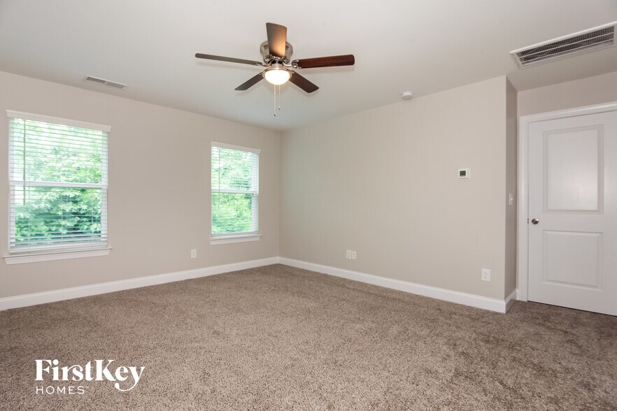 Building Photo - 3611 Alamito Ln