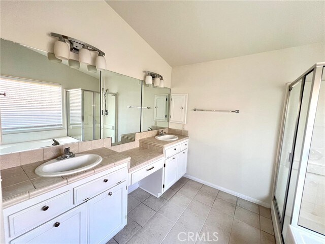 Building Photo - 13420 Chinquapin Dr