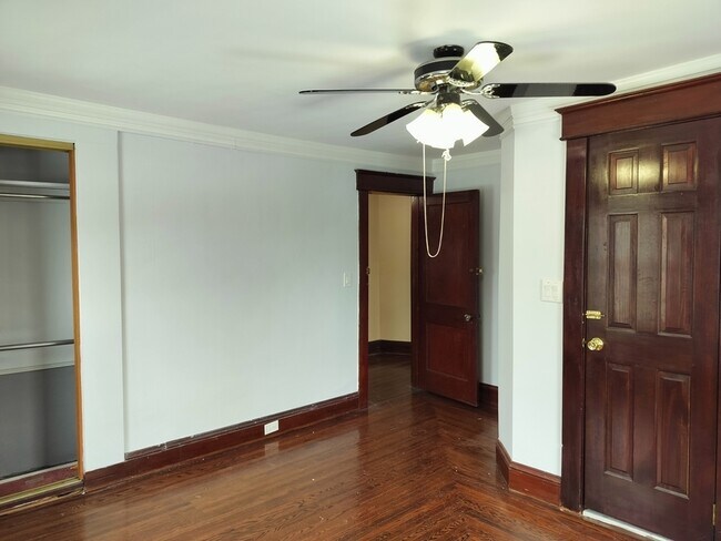 Building Photo - 255 Stockton St