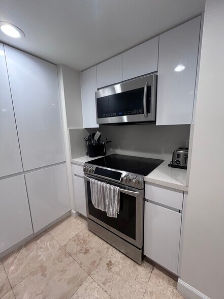 Building Photo - 9801 Collins Ave