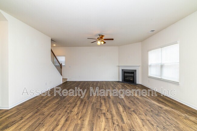 Building Photo - 4714 Willow Bluff Cir