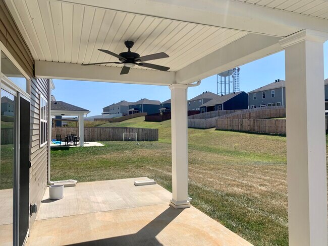 Building Photo - 6842 Valley Brook Trace