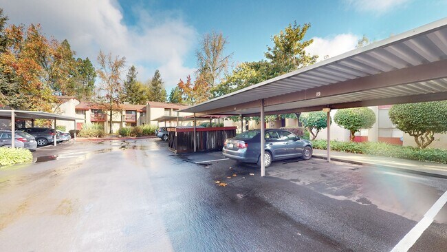 Building Photo - Spacious and Bright 1 Bedroom 1 Bath end unit at Redwood Village!