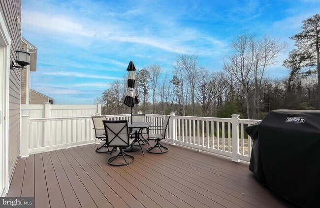 Building Photo - 23810 Myrtle Glen Way