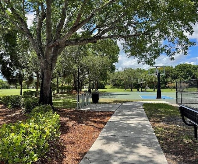 Building Photo - 4227 Sabal Ridge Cir