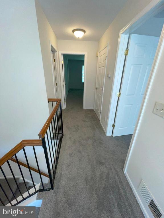 Building Photo - 102 Orchid Ln