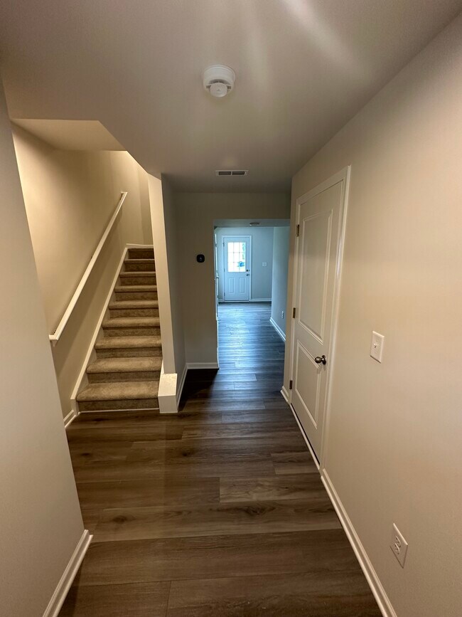 Entry way first floor - 4648 Great Egret Way