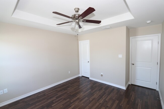 Building Photo - 7964 Elka Lp
