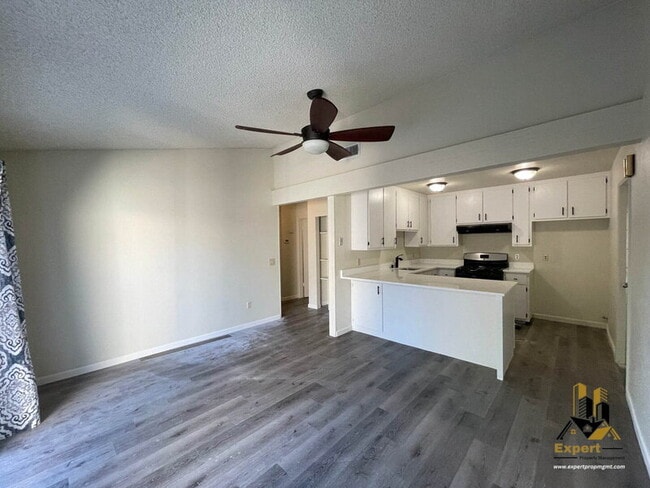 Building Photo - 4802 Mary Kate Dr